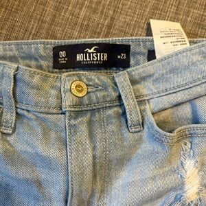 3 Hollister shorts size 00/23
